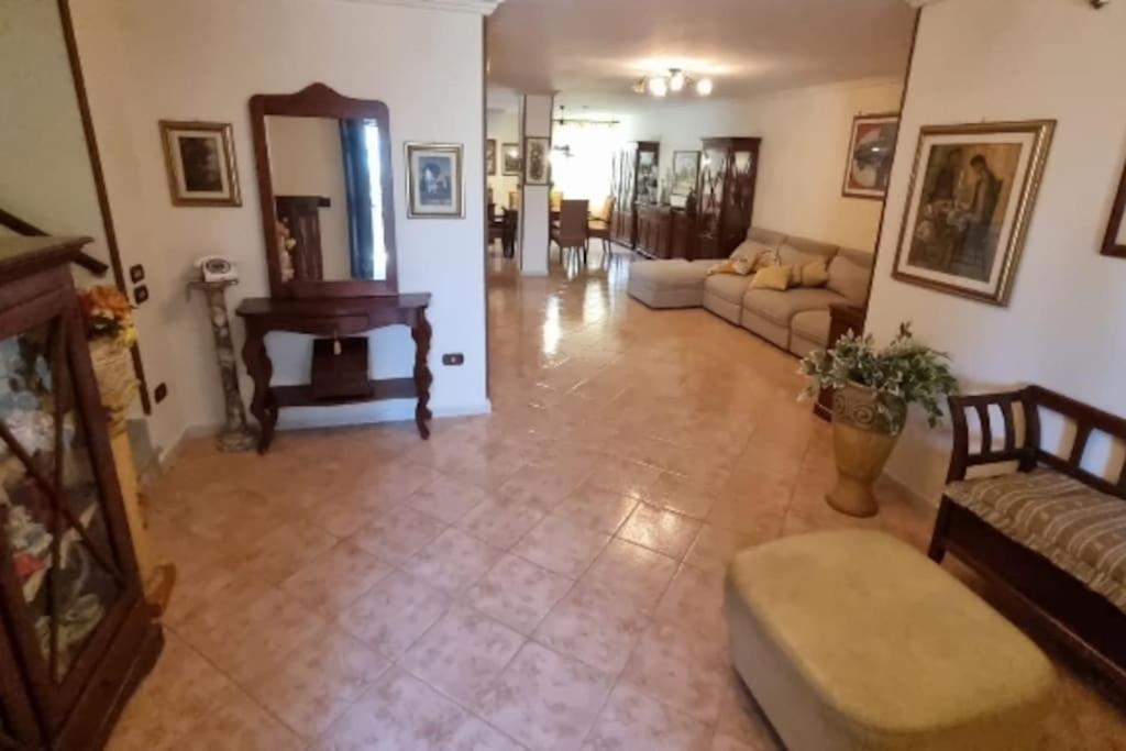 Villa Rita Giugliano In Campania Ngoại thất bức ảnh