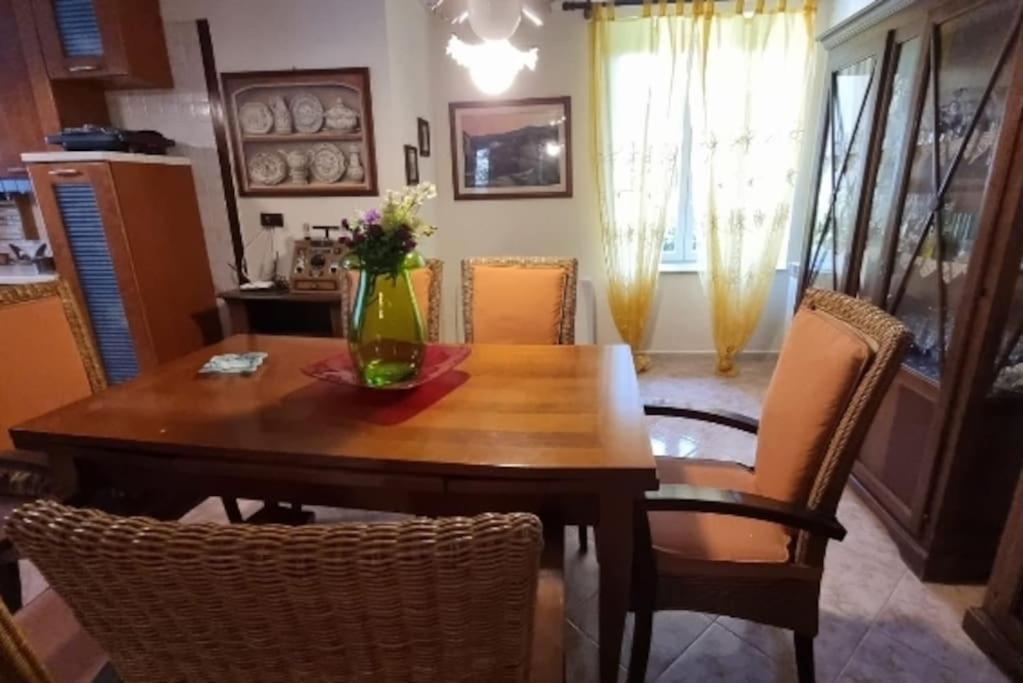 Villa Rita Giugliano In Campania Ngoại thất bức ảnh